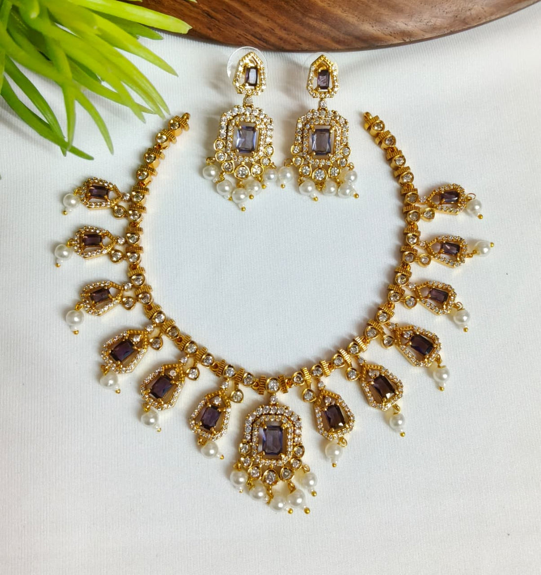 Necklace set