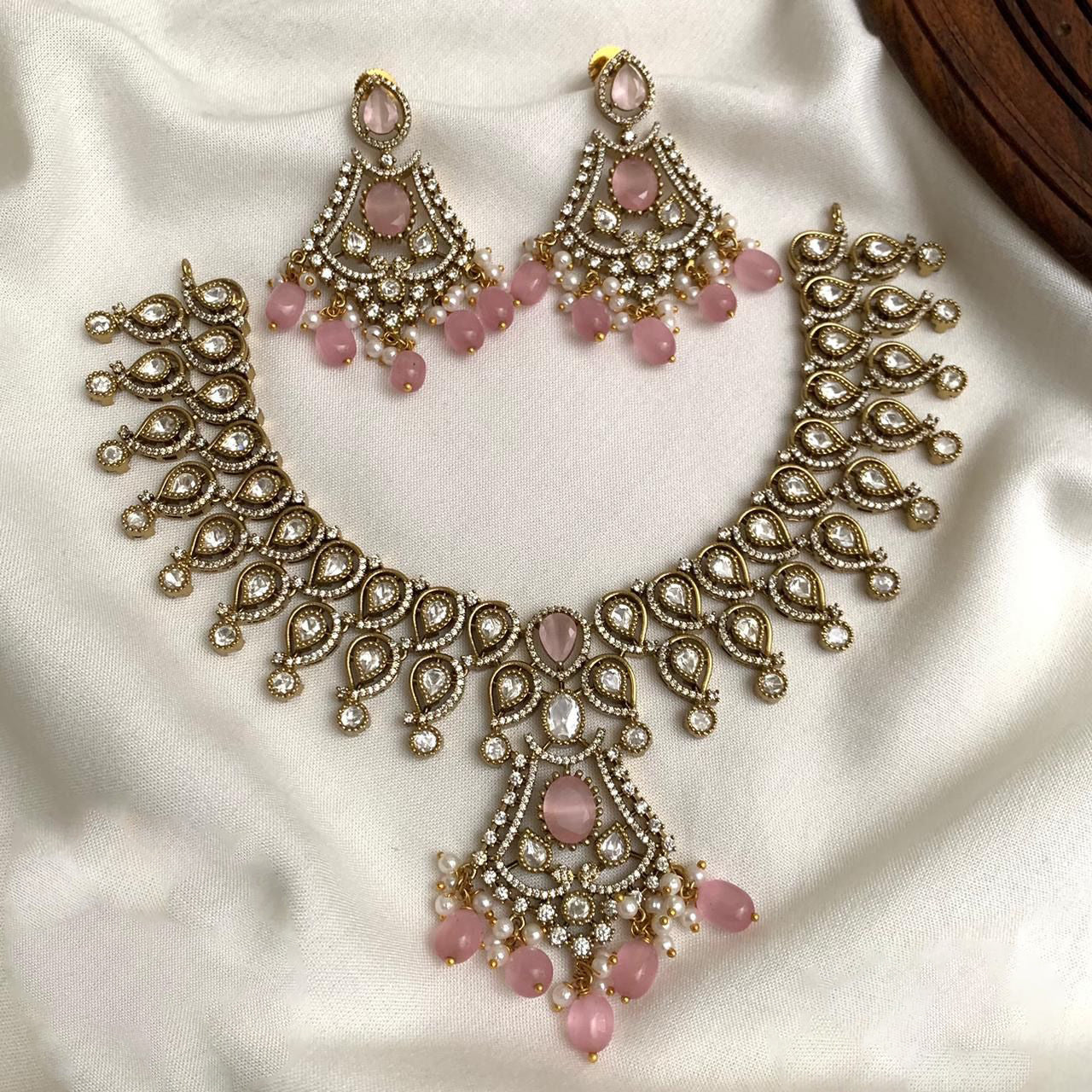 Eshwari Necklace