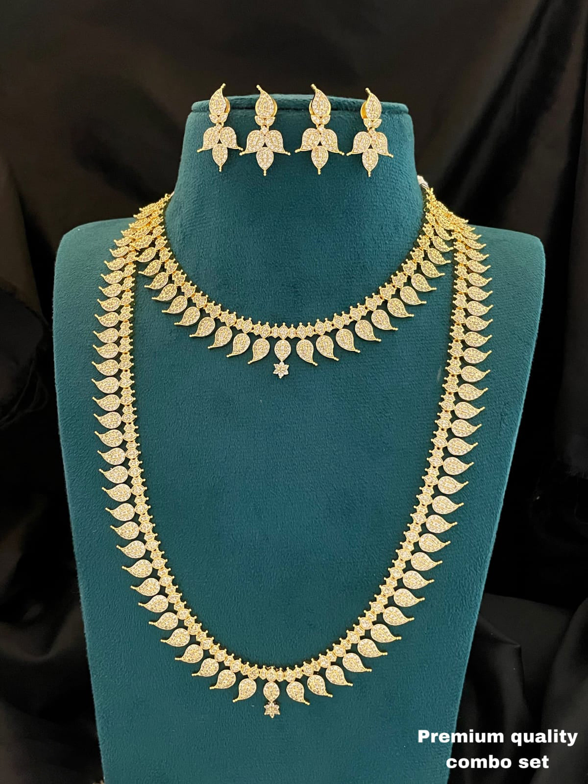 Grace Necklace Set