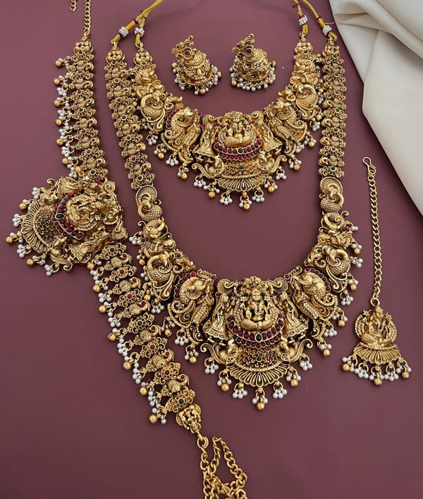 Bride's jewelry set