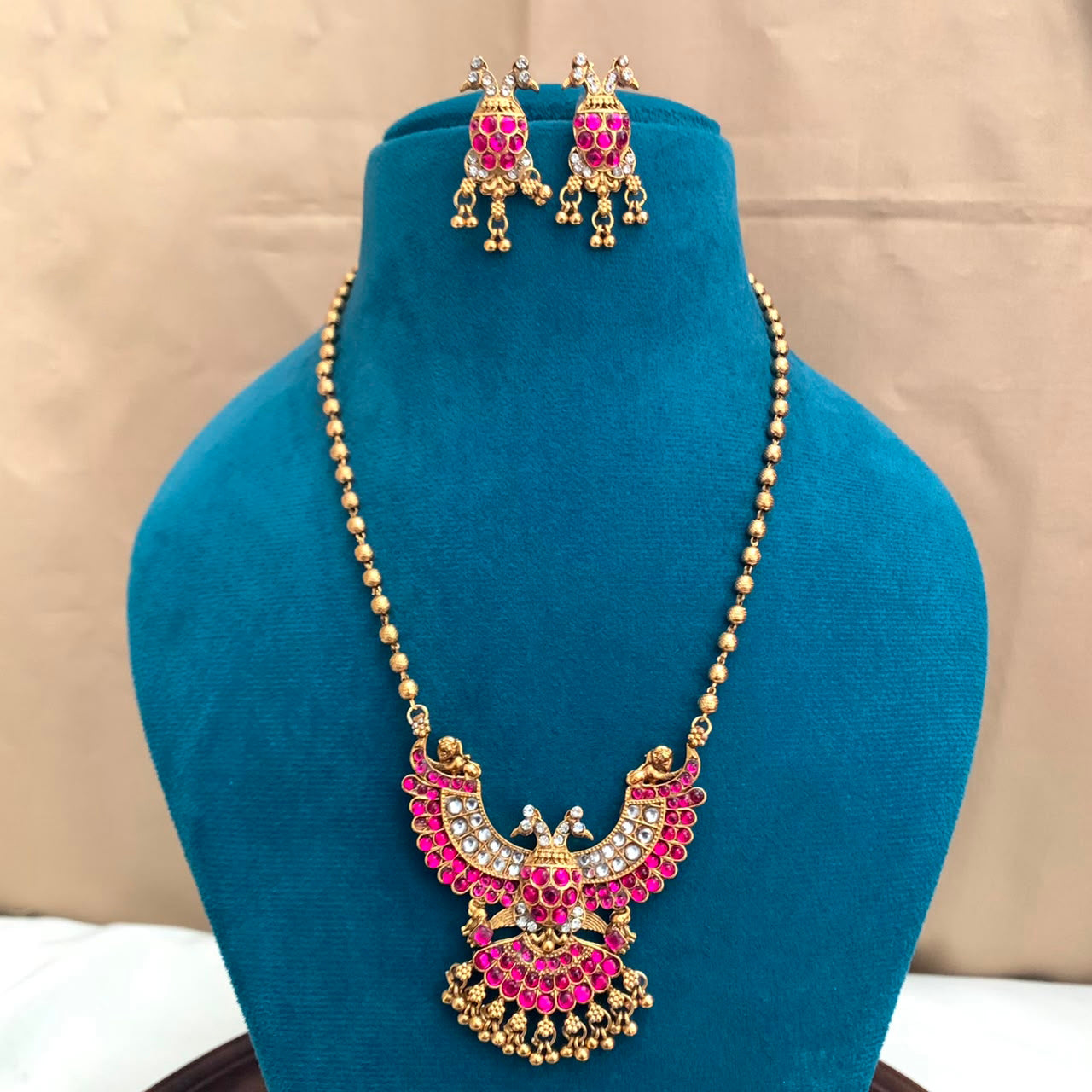 Gandaberunda Pendant Set with Matching Earrings