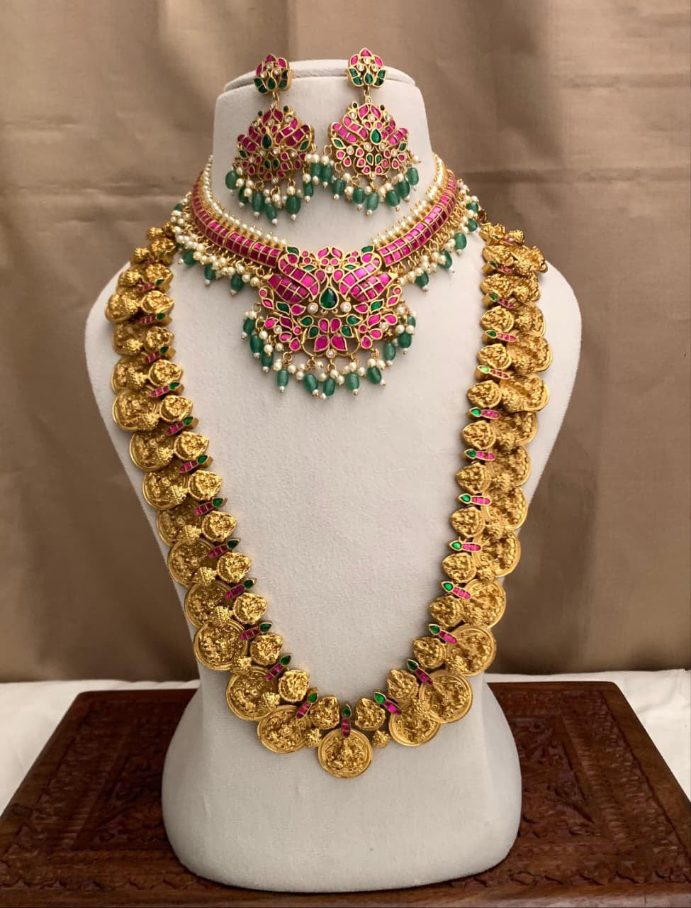 Elegant Kasu Haram
