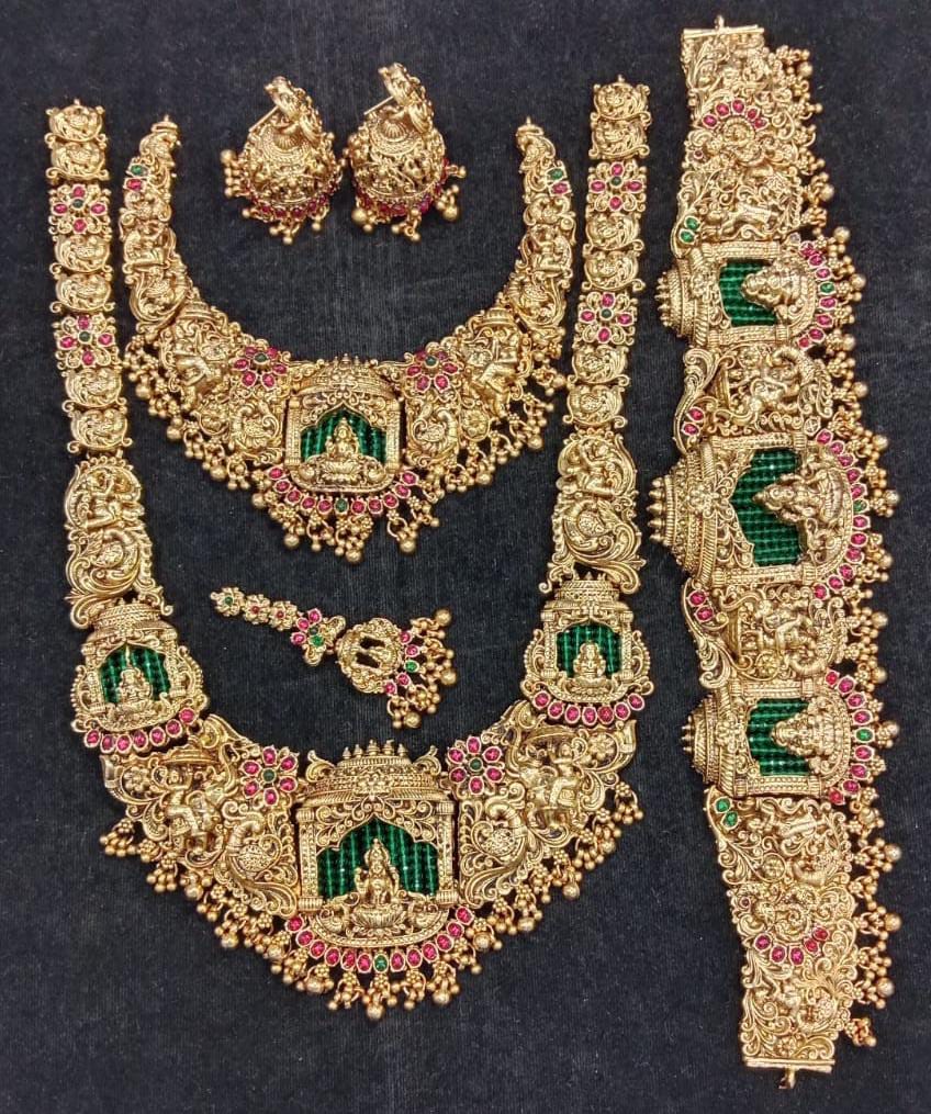 Traditional Bridal Set