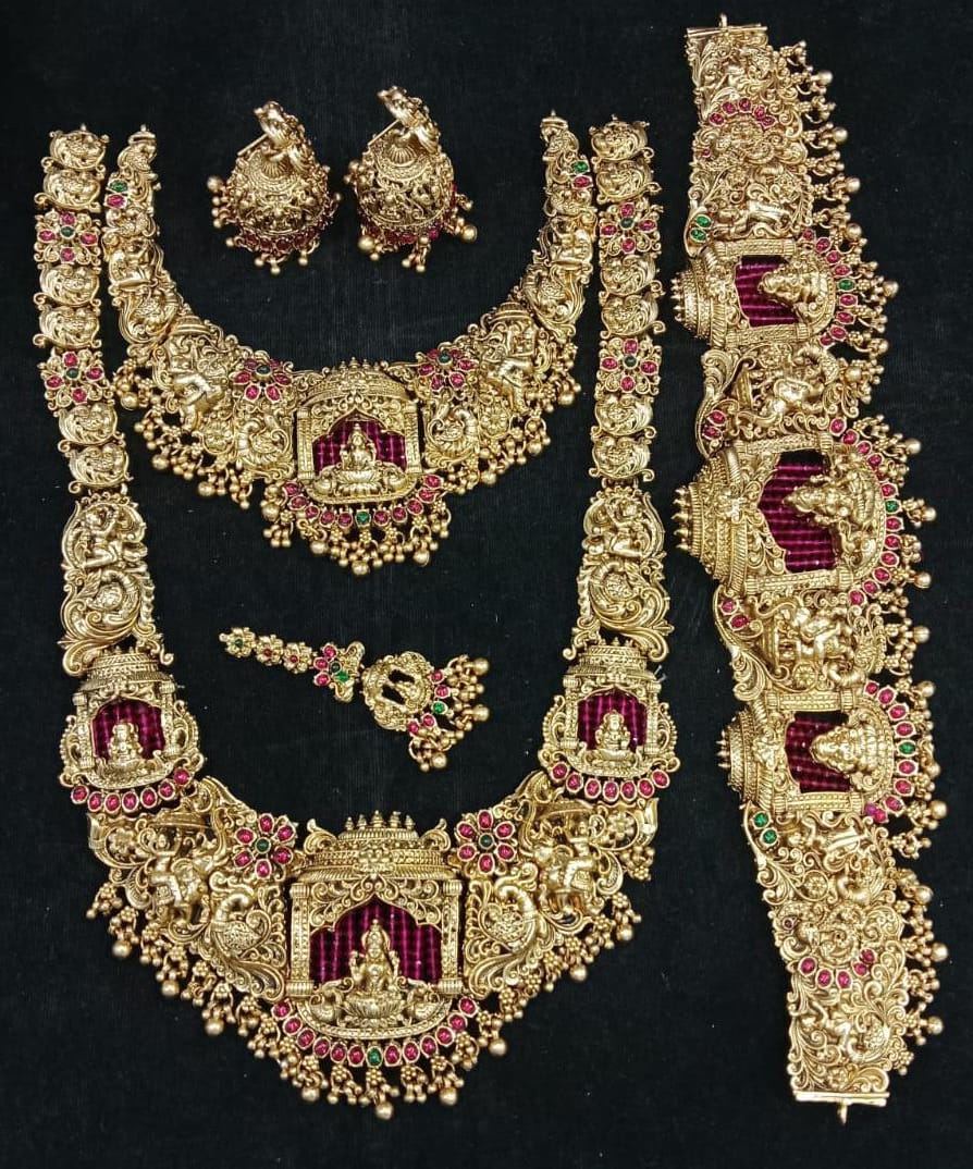 Traditional Bridal Set