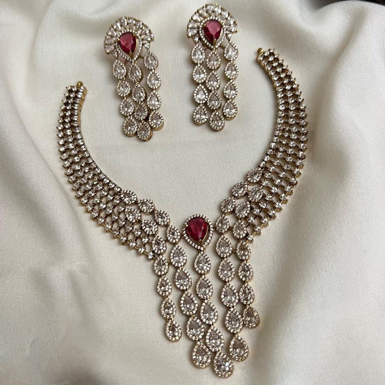 Vasundhara Necklace