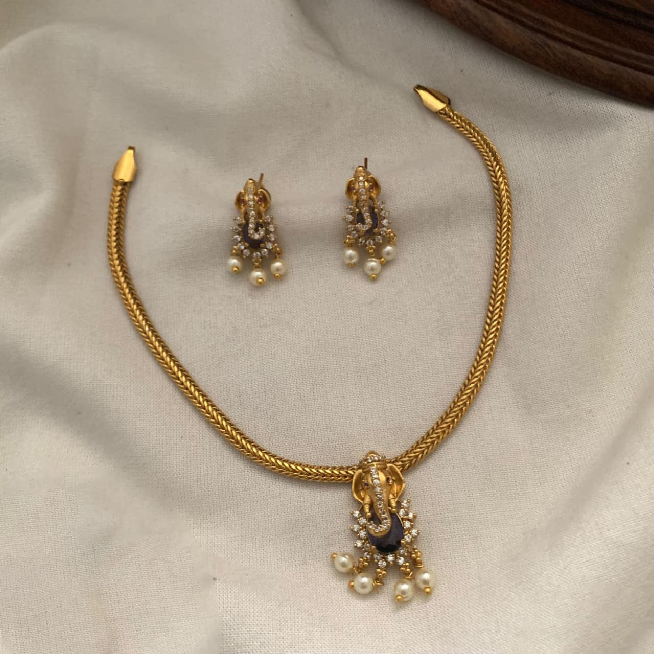 Simple Elegance Set