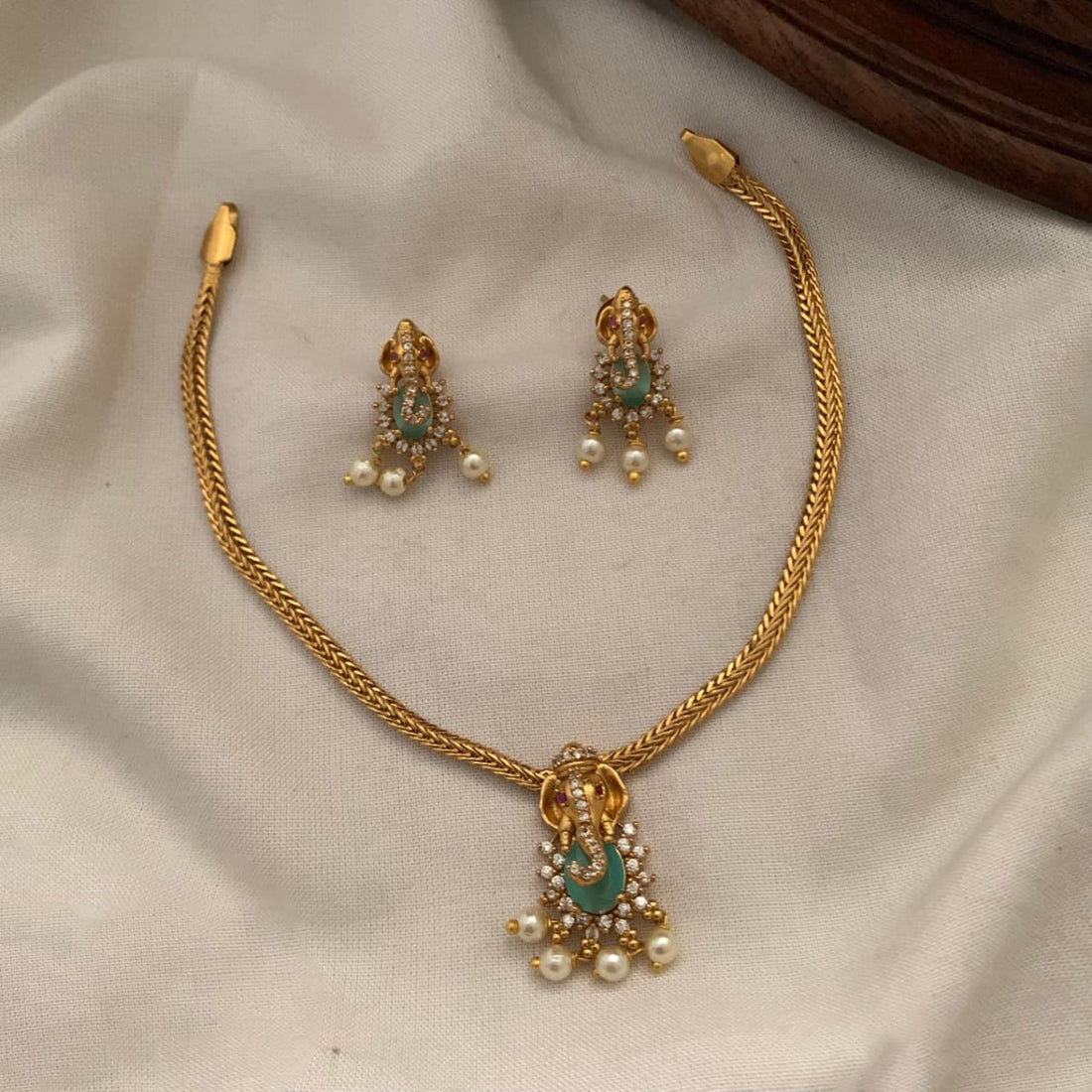 Simple Elegance Set