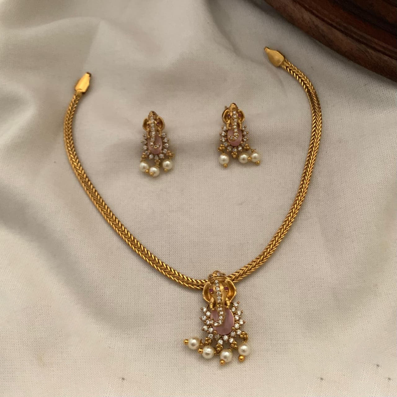 Simple Elegance Set