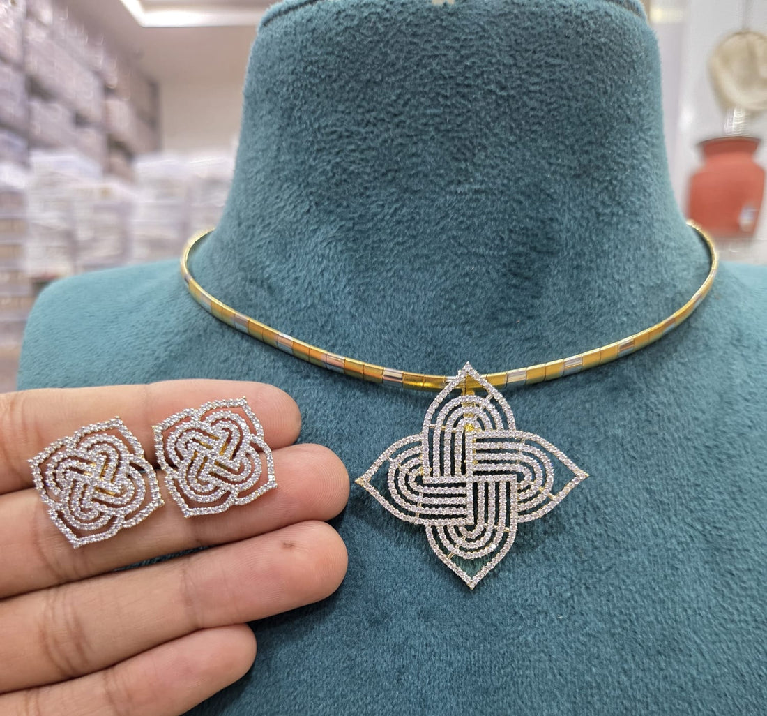 Royal Pearl-Link Pendant Set