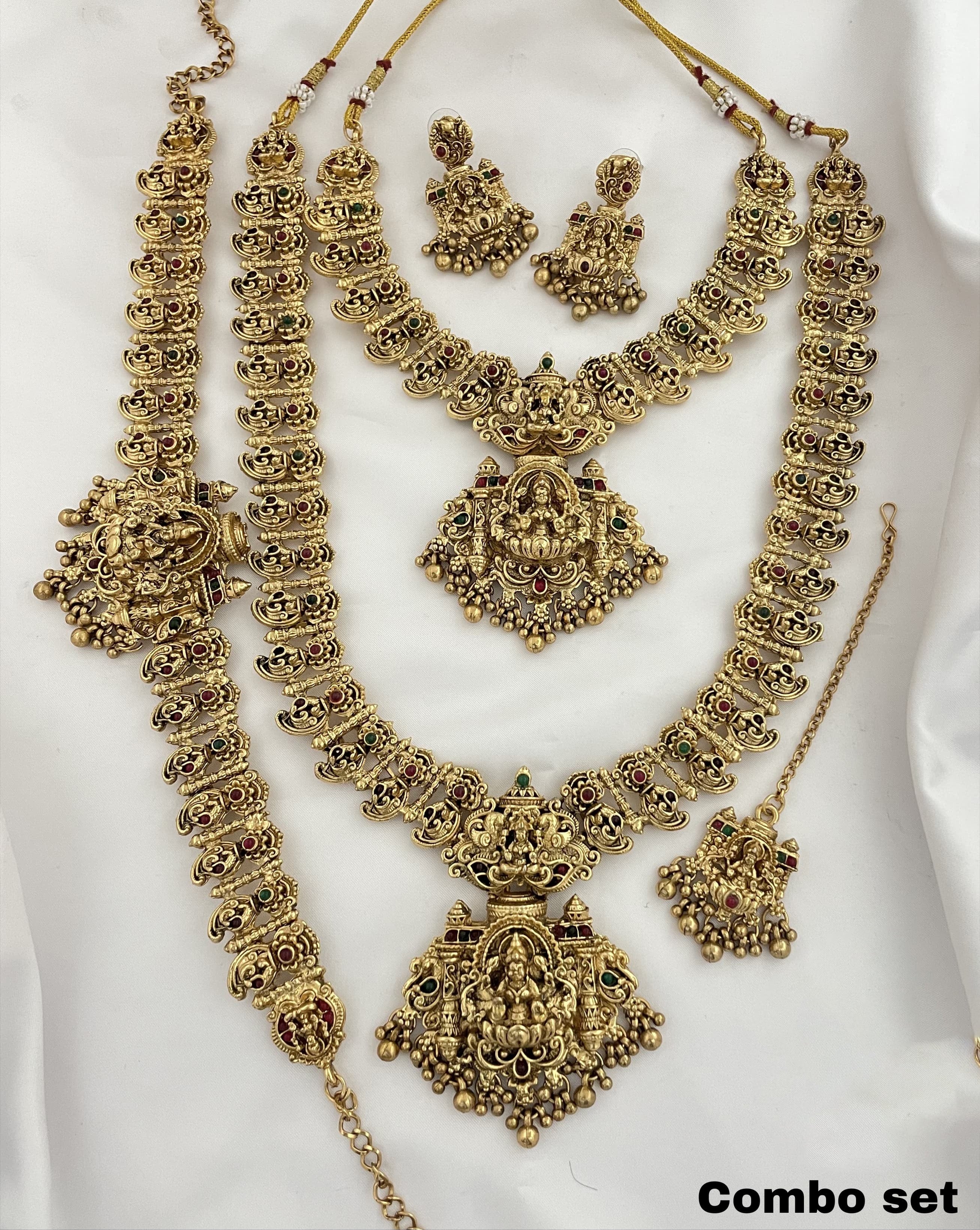 Royal Charm Set
