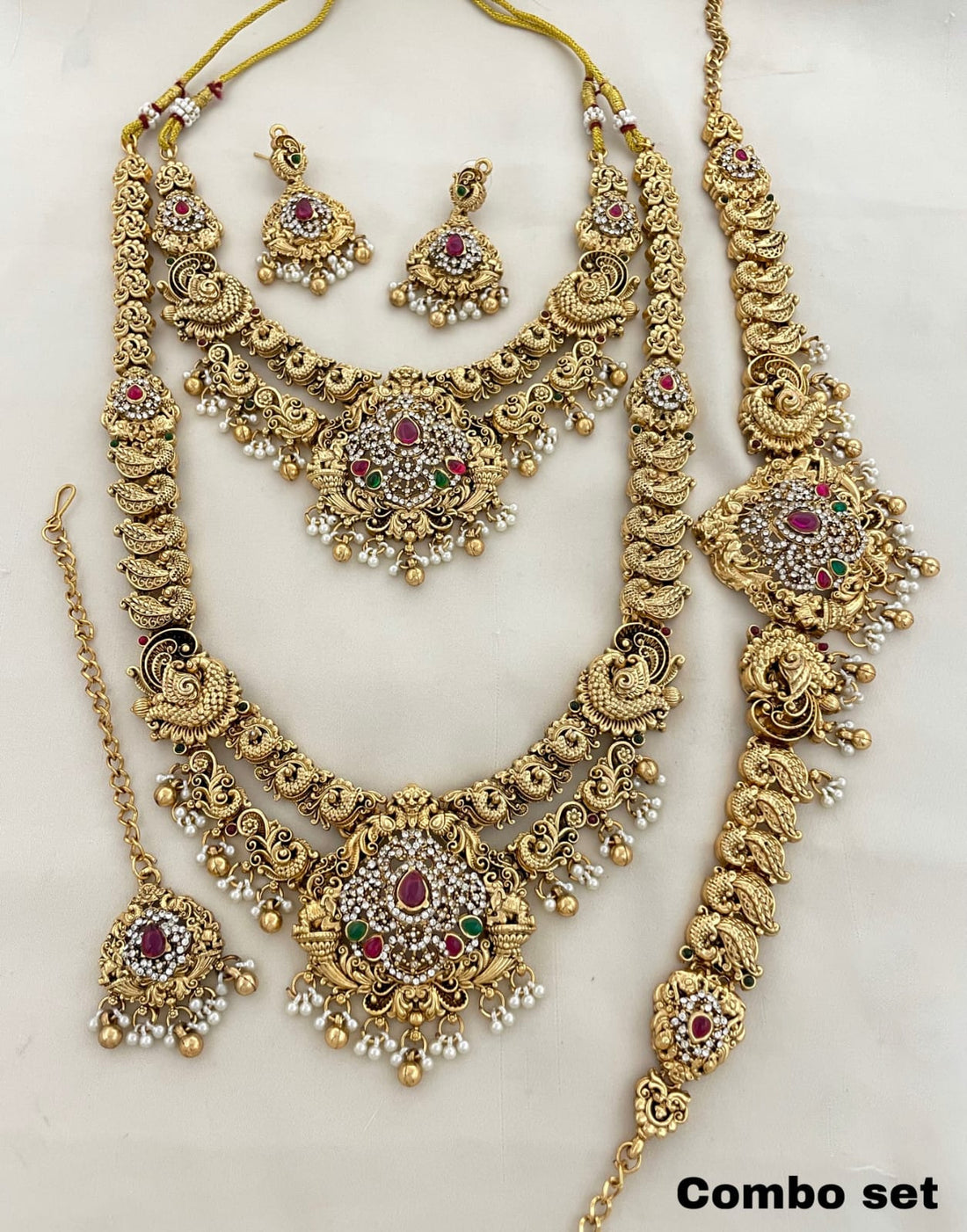 Royal Charm Set