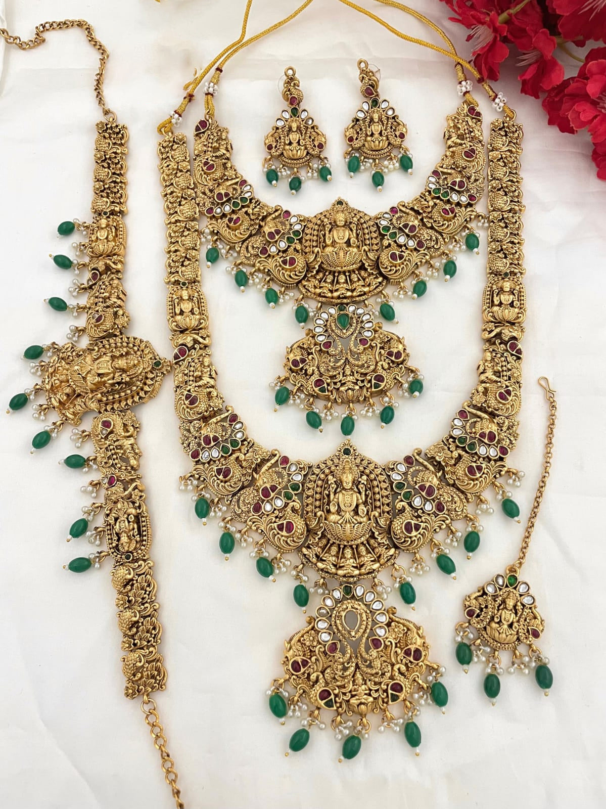 Royal Charm Set