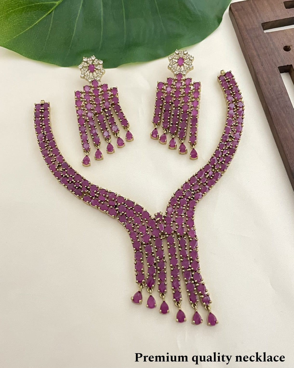Royal Western Necklace
