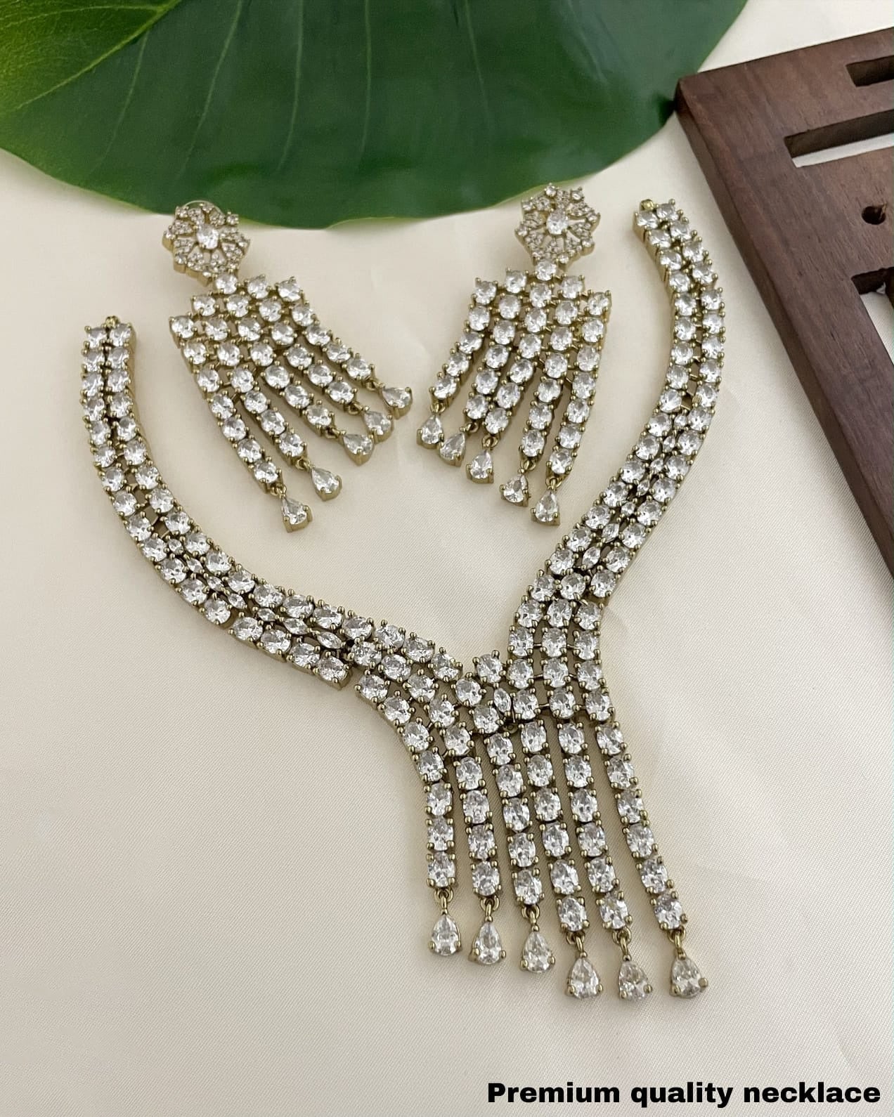 Royal Western Necklace