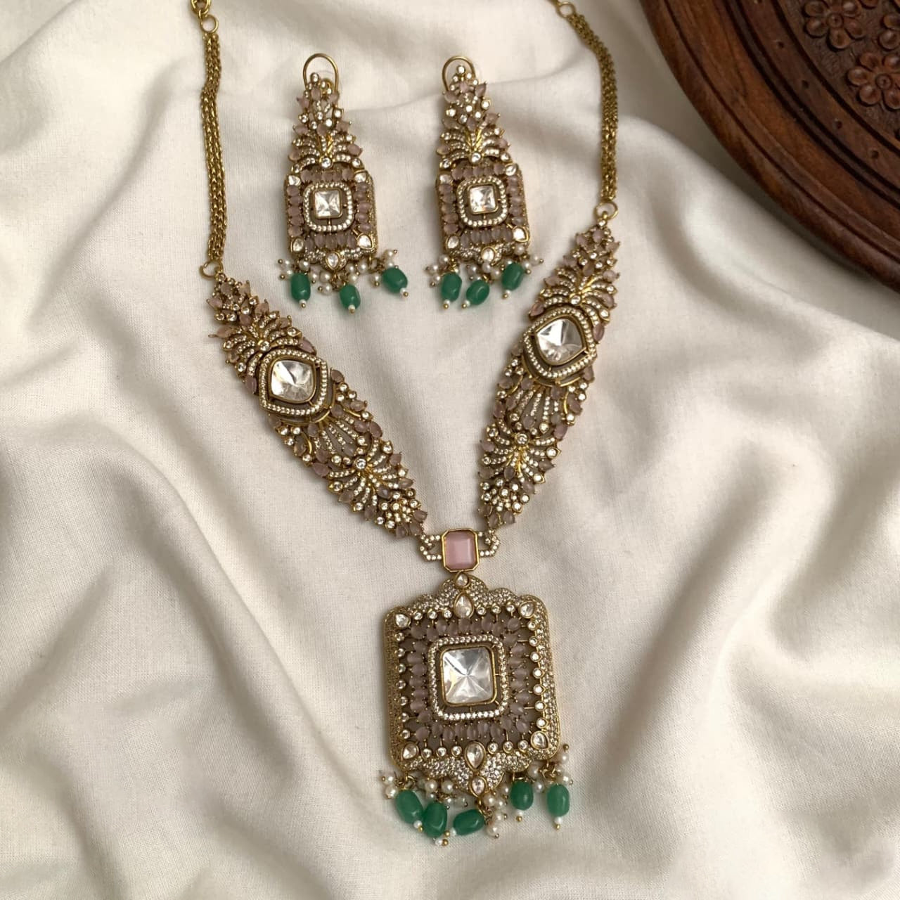 Classic Polki Necklace Set