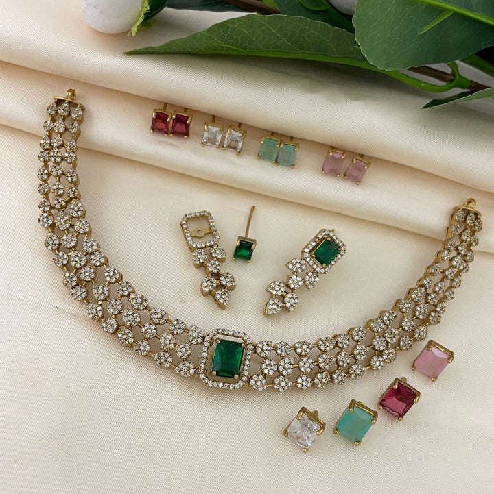 Multi-Look Necklace