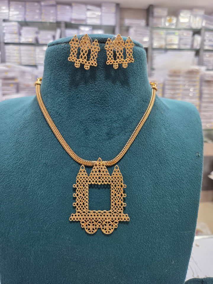 Traditional Temple Jewelry Set