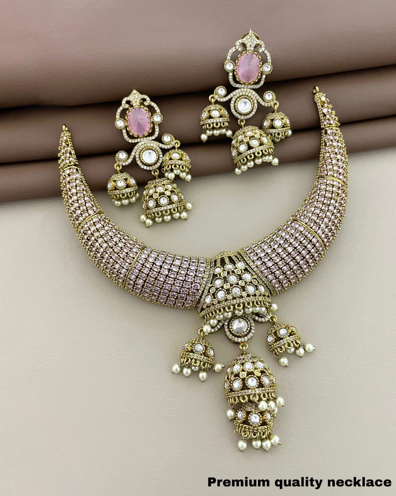 Evanya Necklace