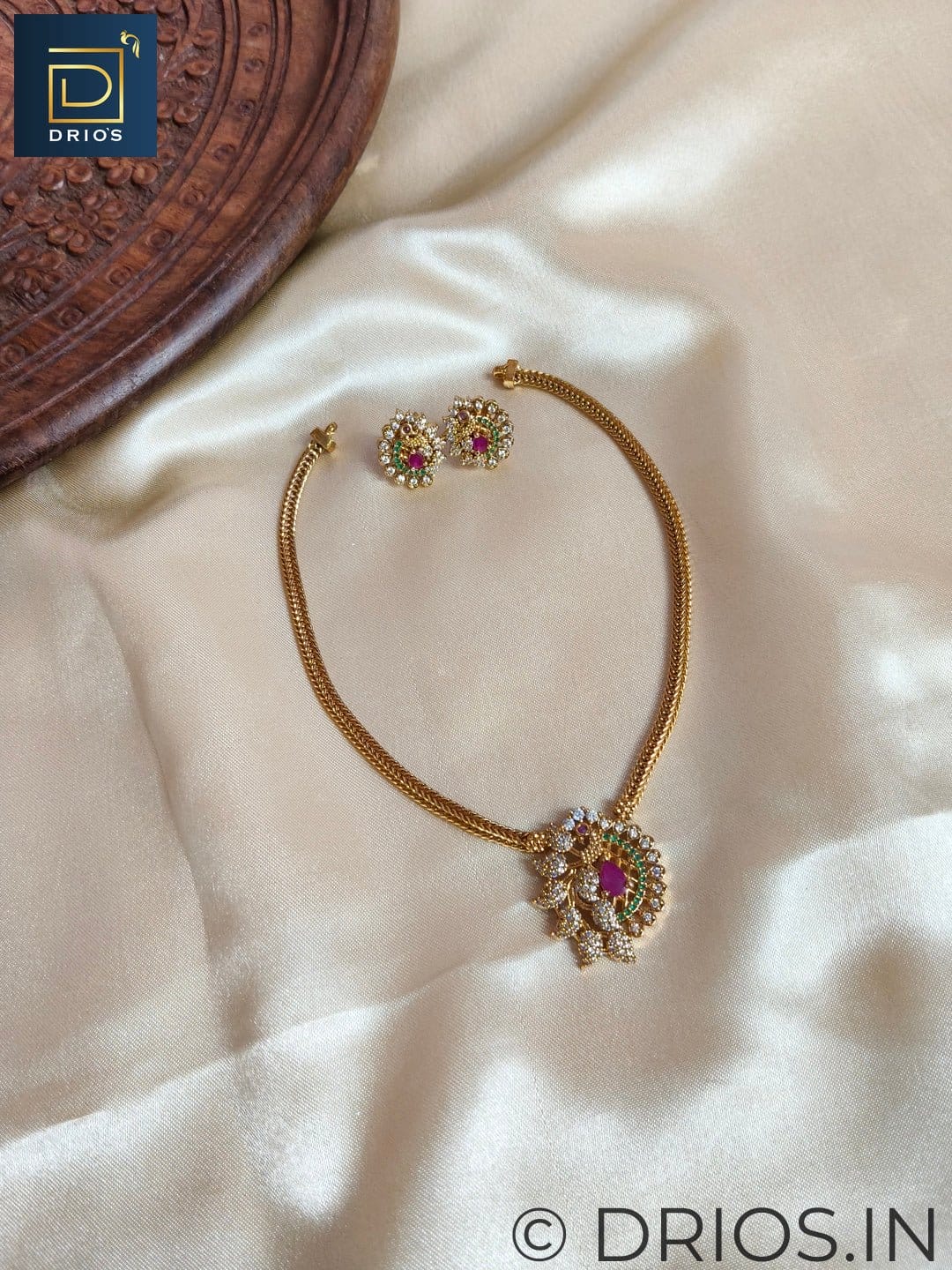 Brass jewellery set