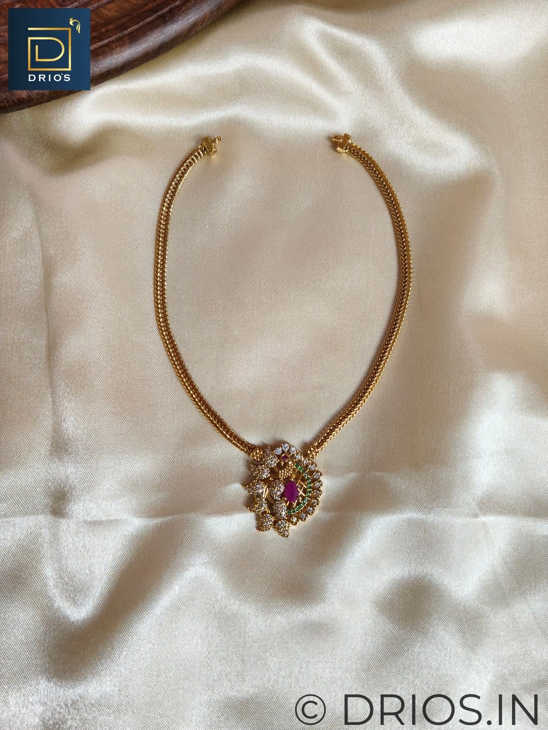 Brass jewellery set