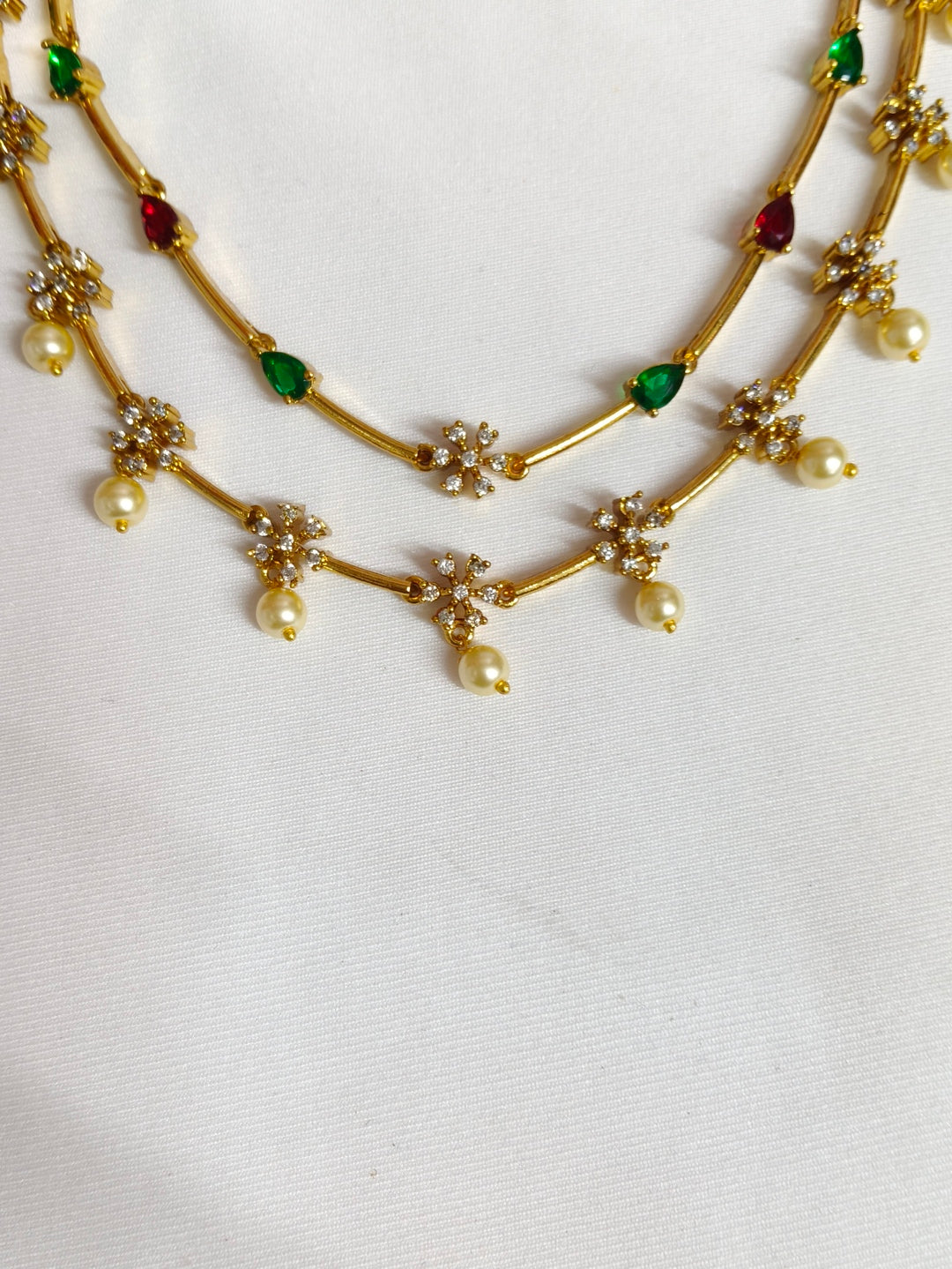 BRASS NECKLESS