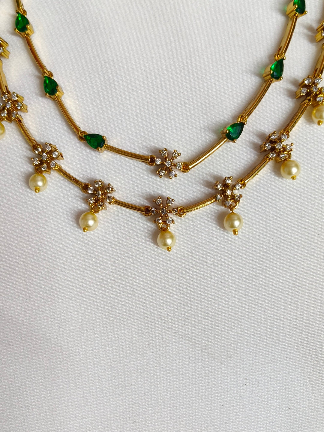 BRASS NECKLESS