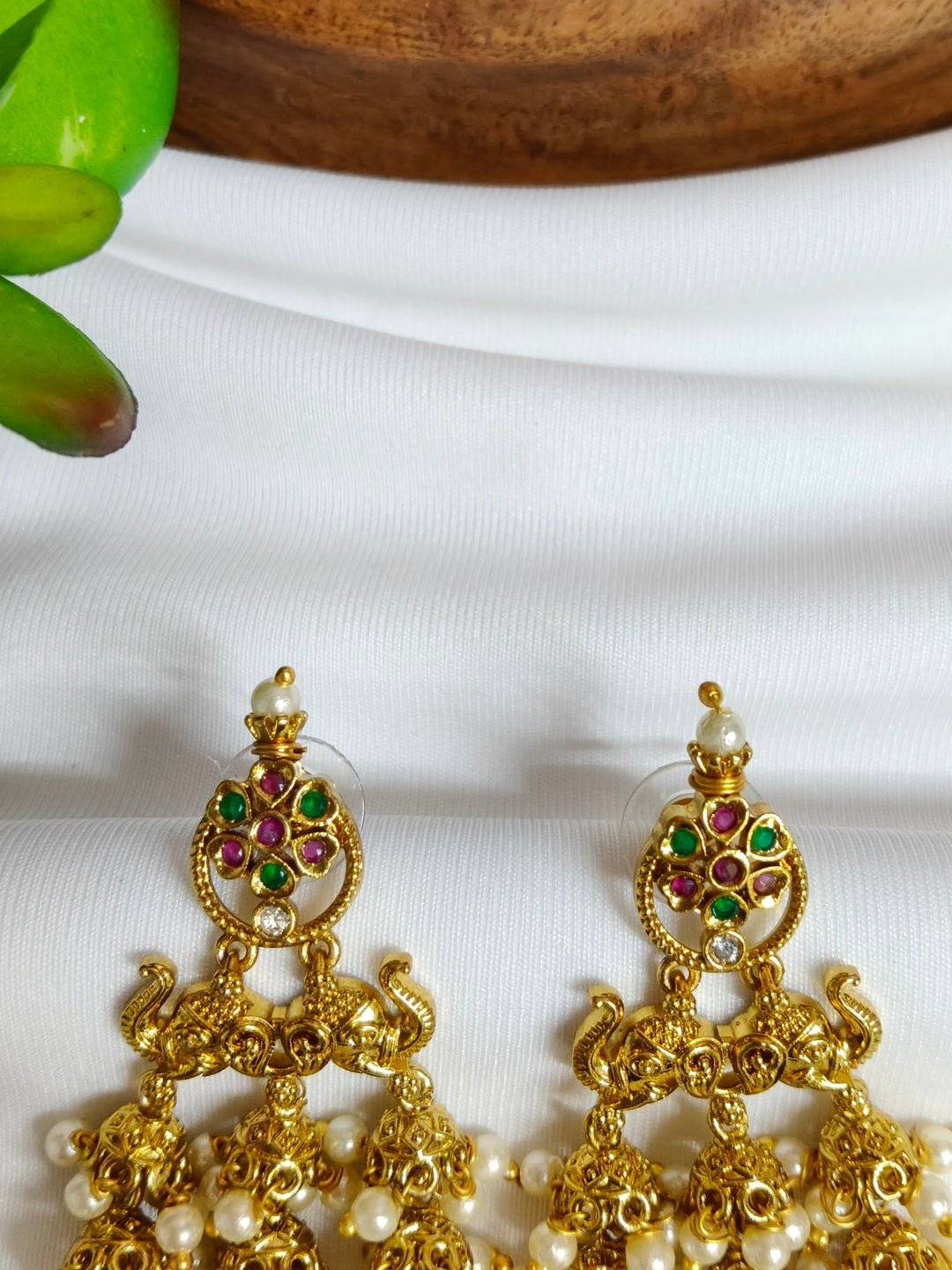 Hanging earrings