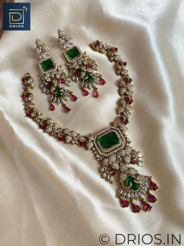 Brass jewellery set