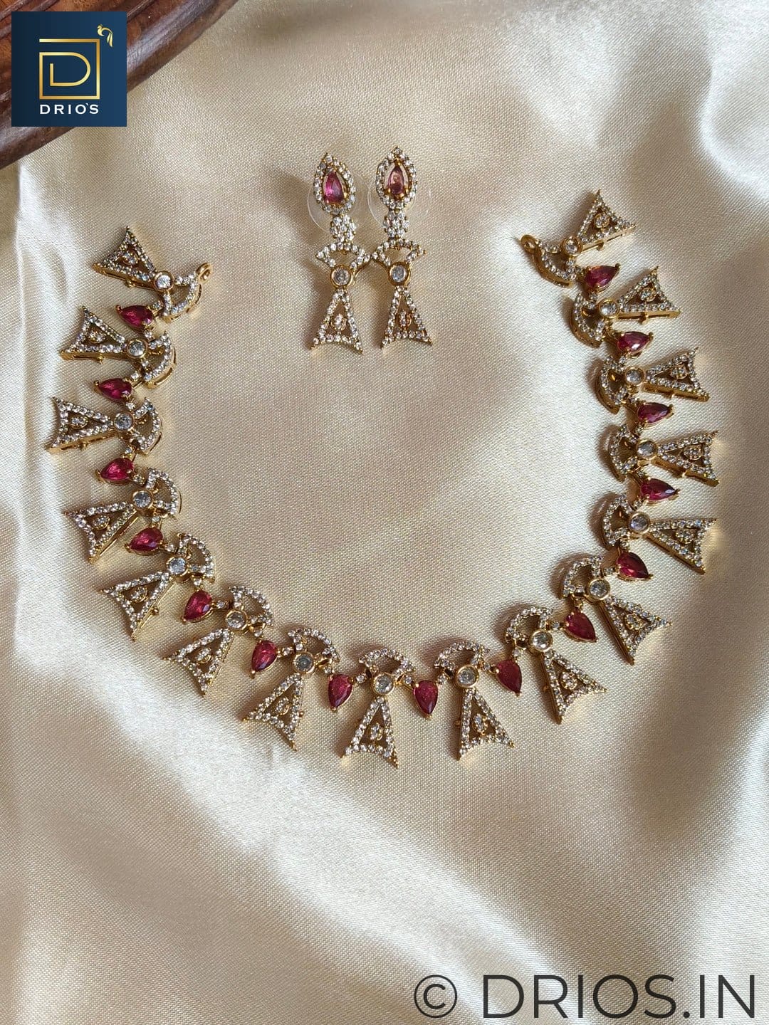 Brass jewellery set