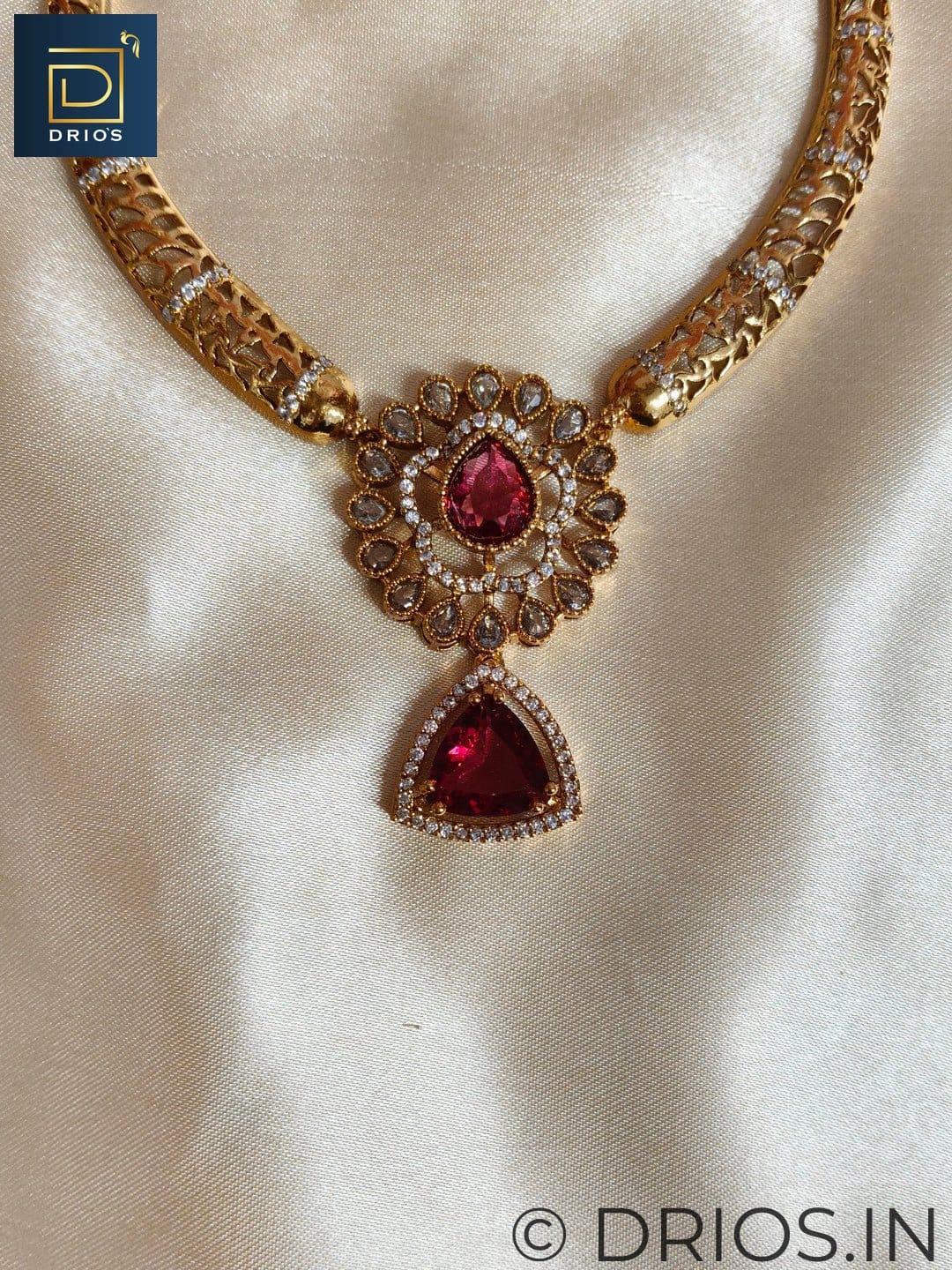 Brass jewellery set