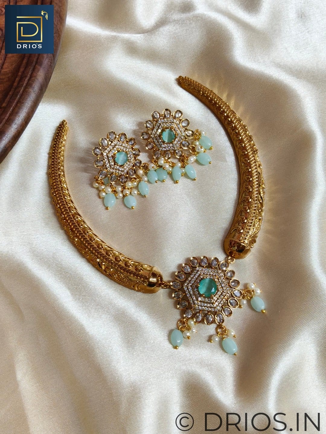 Royale Necklace Set