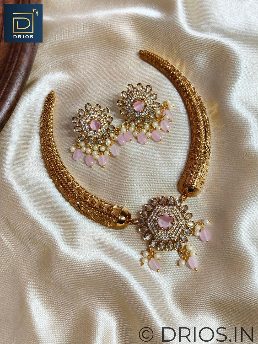 Royale Necklace Set