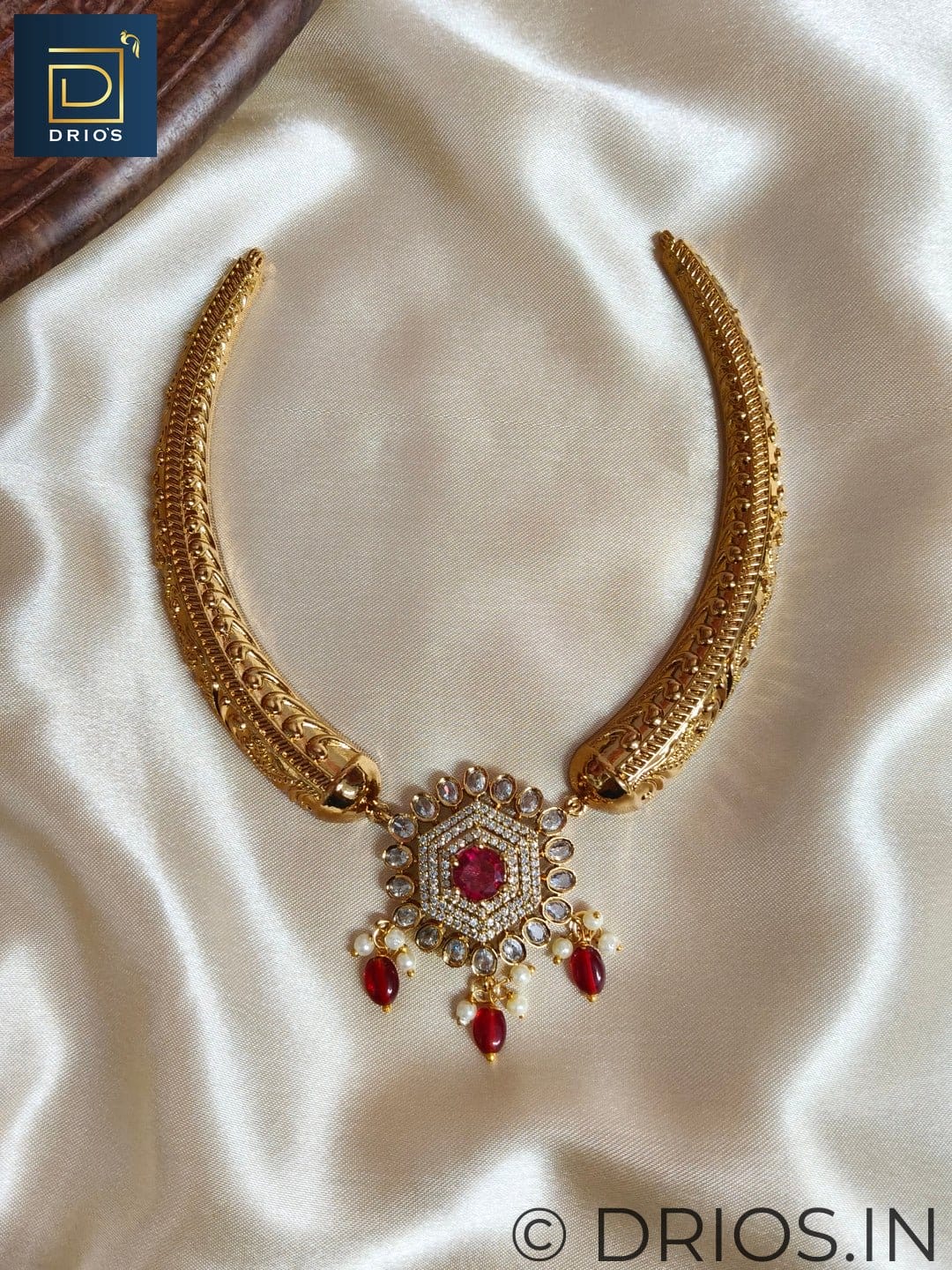 Royale Necklace Set