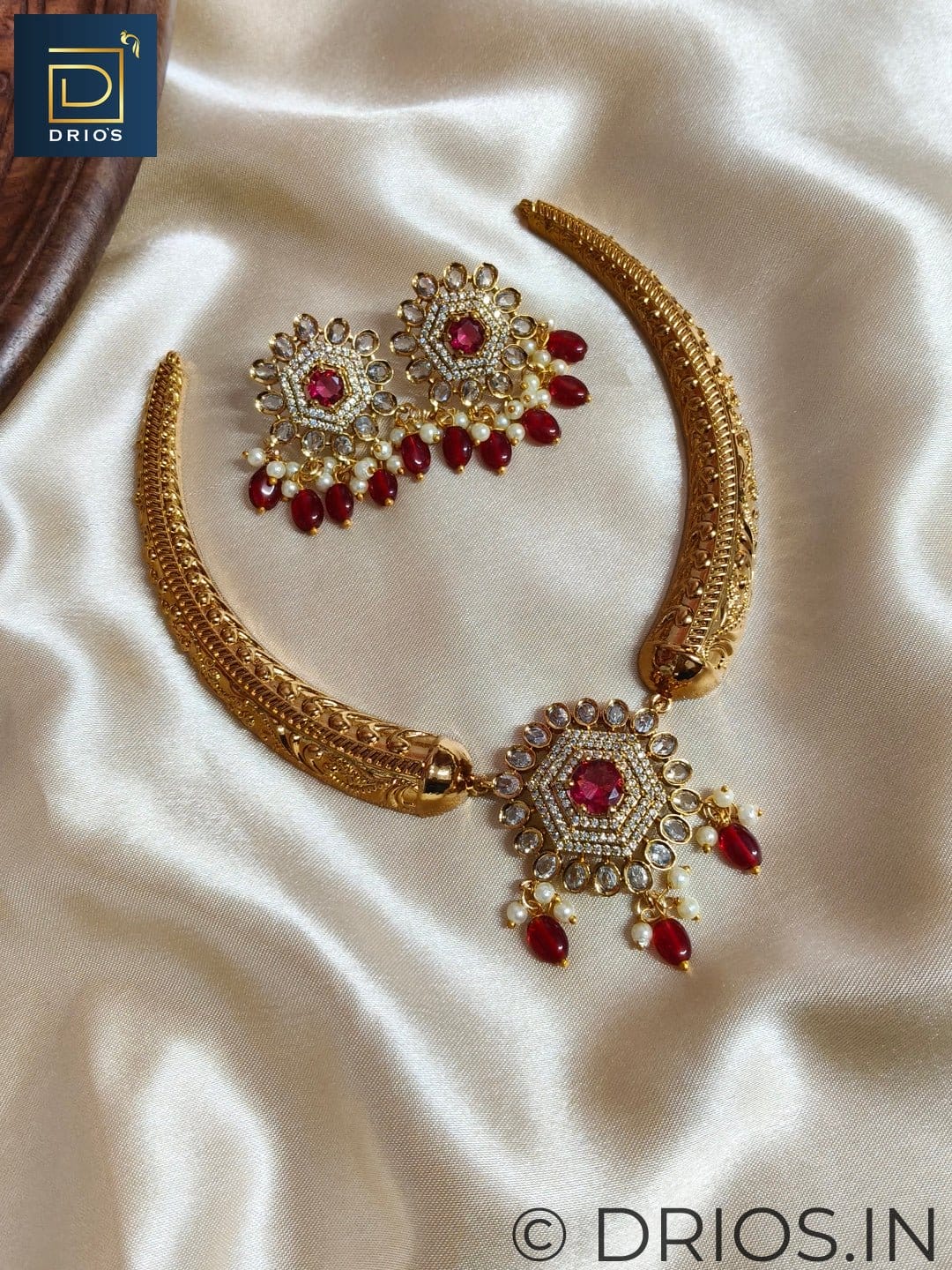 Royale Necklace Set
