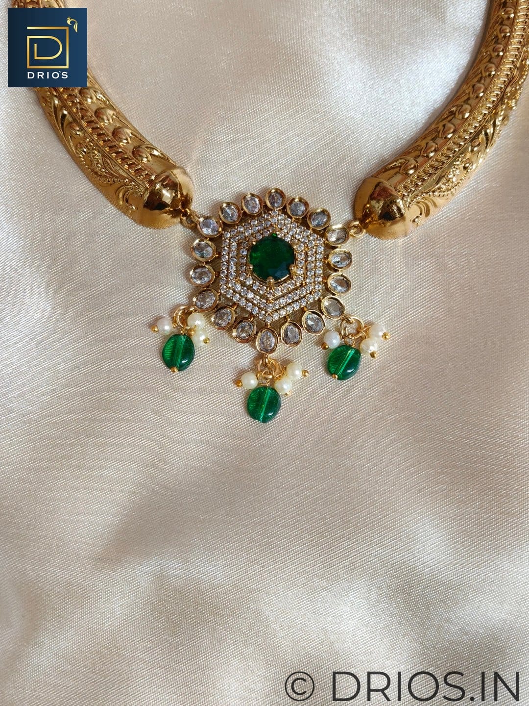 Royale Necklace Set