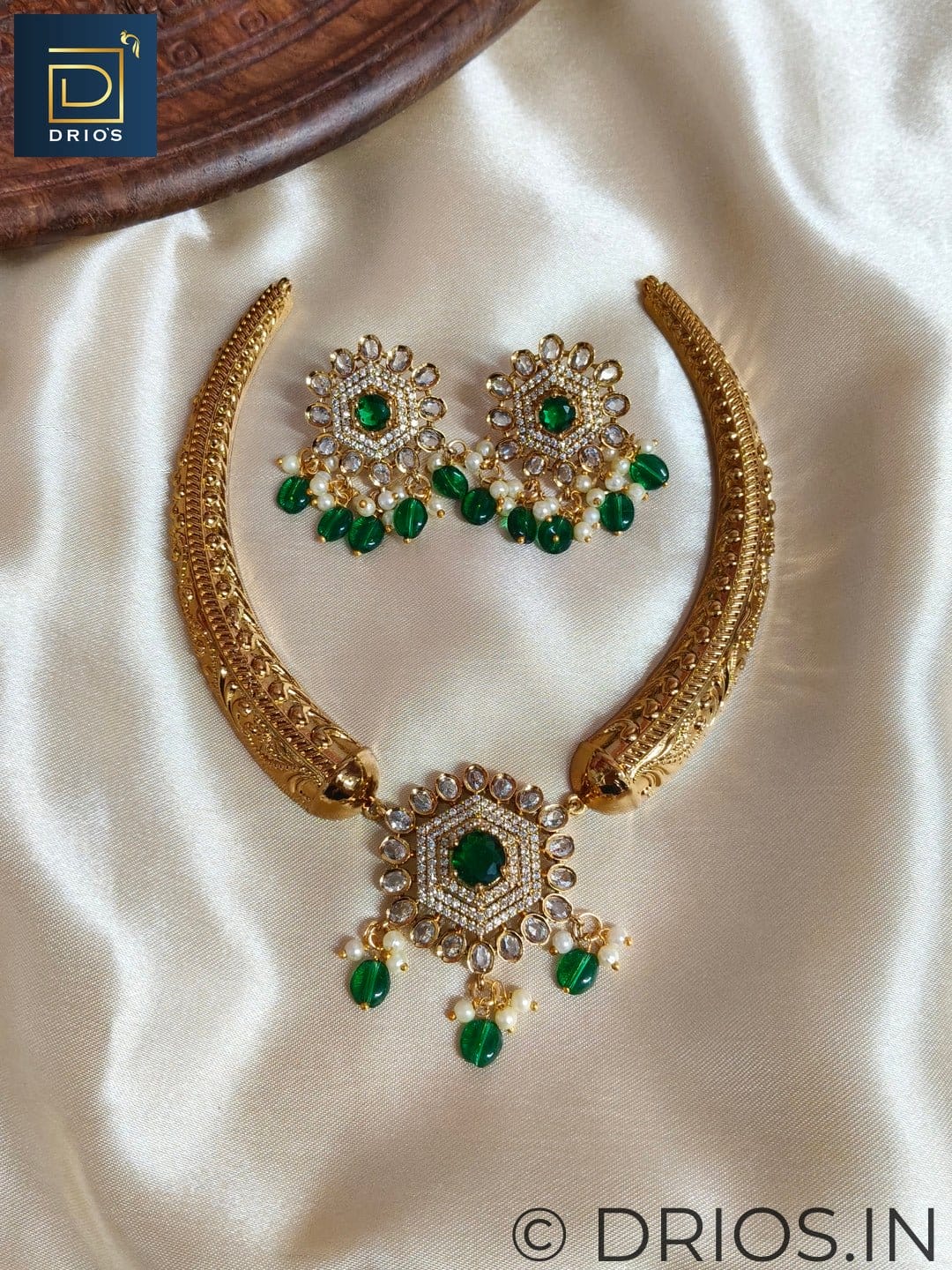 Royale Necklace Set