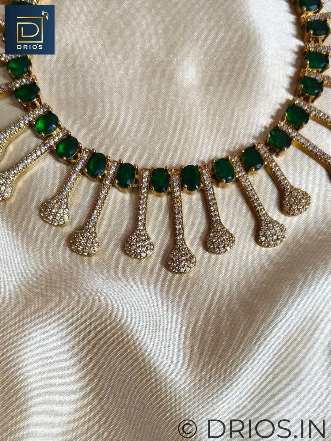 Regal Sparkle Necklace