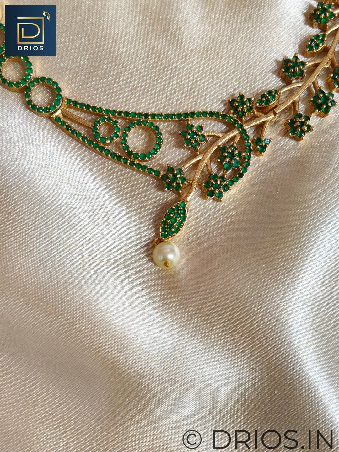 Brass jewellery set