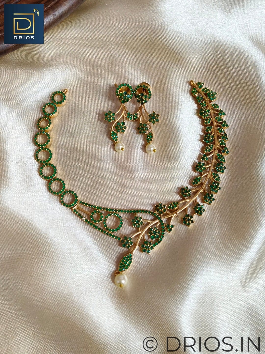 Brass jewellery set
