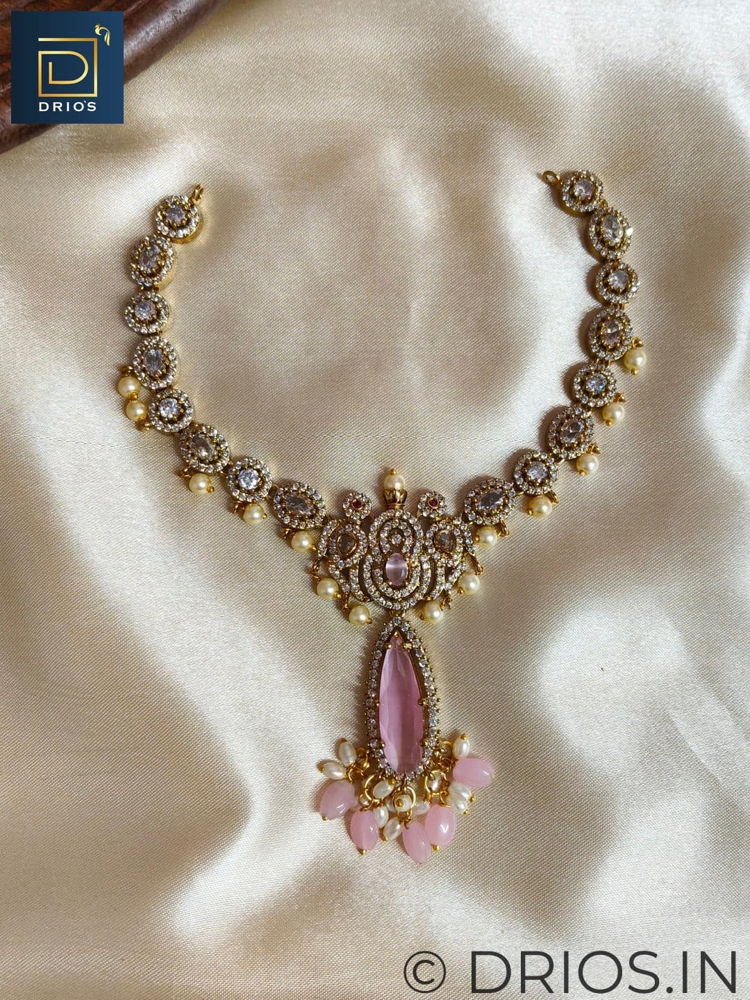 Brass jewellery set