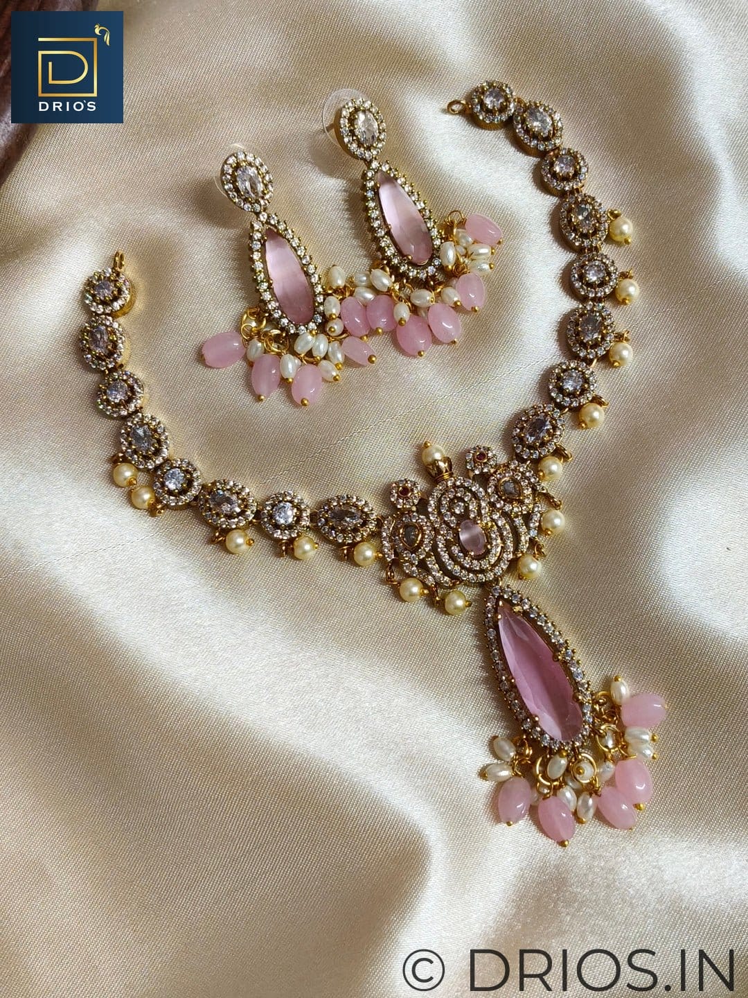 Brass jewellery set