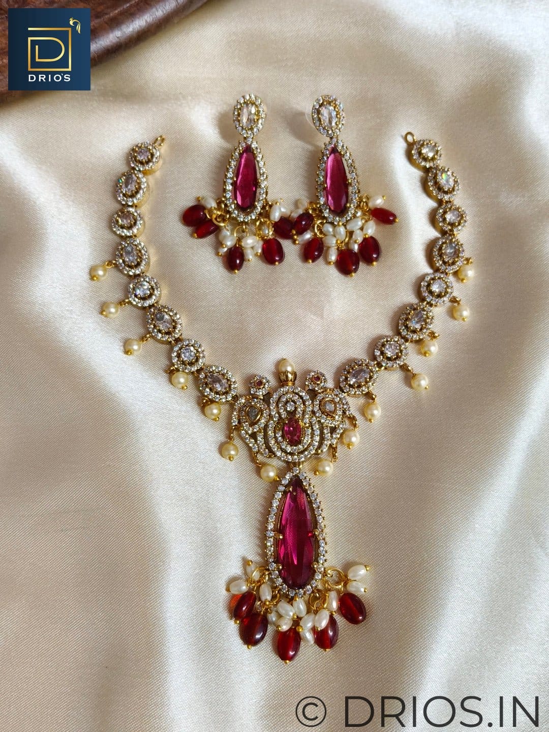 Brass jewellery set