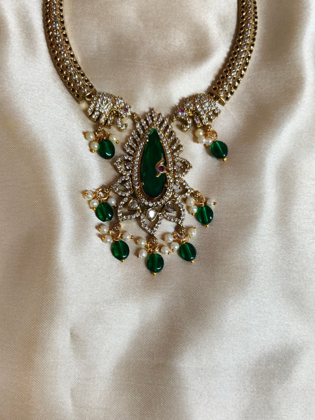 Royal Blush AD Necklace Set