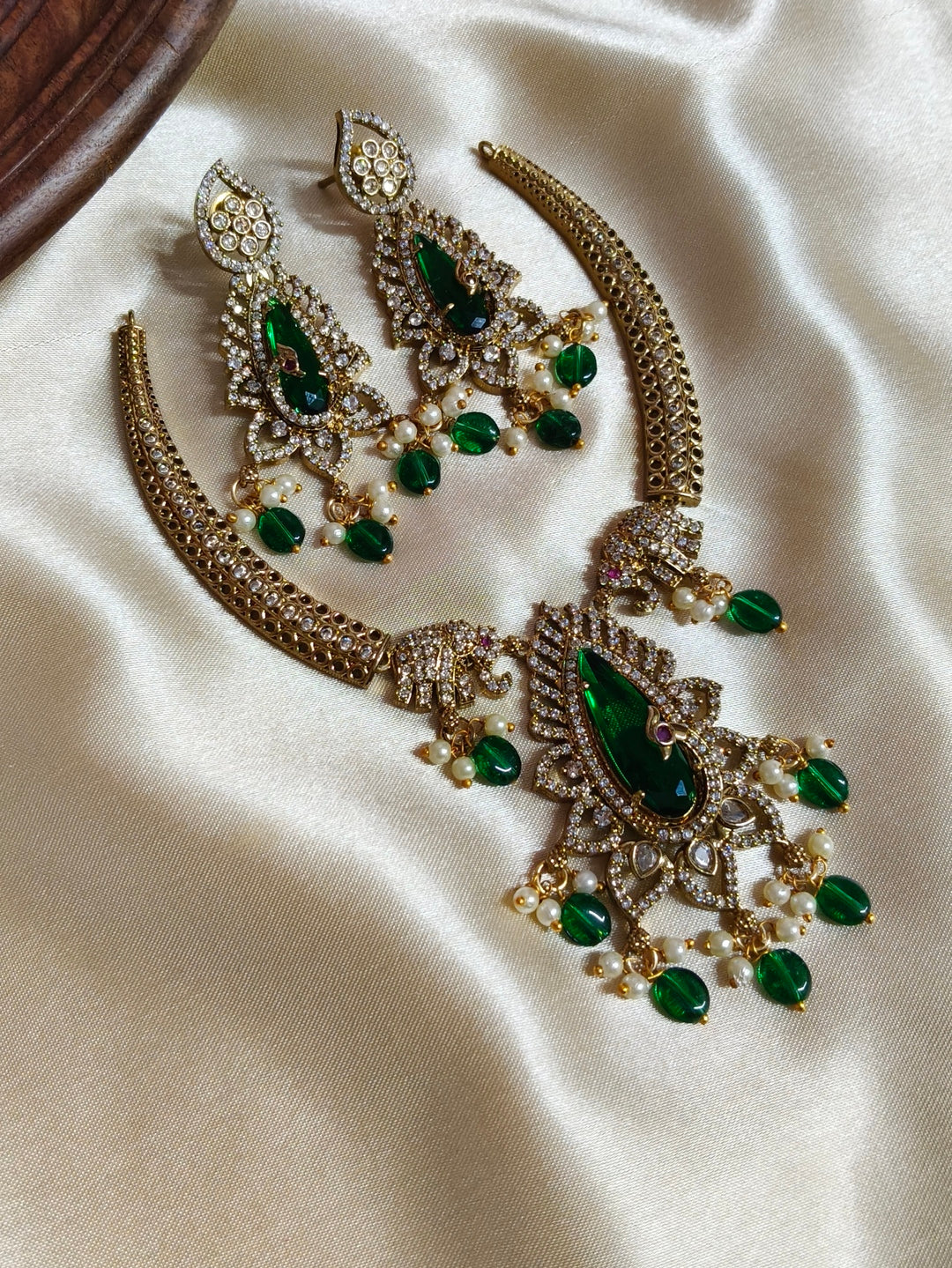 Royal Blush AD Necklace Set