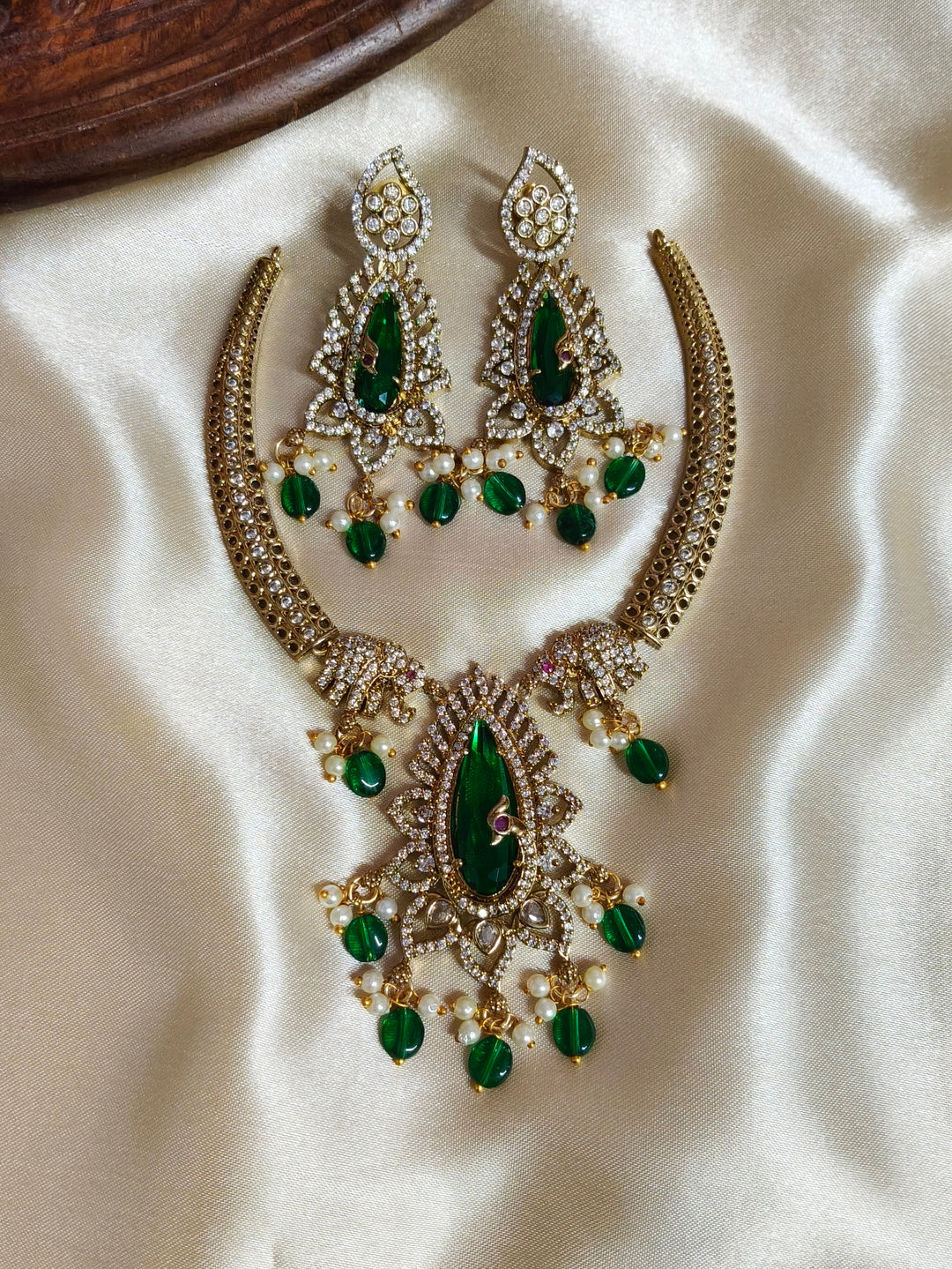 Royal Blush AD Necklace Set