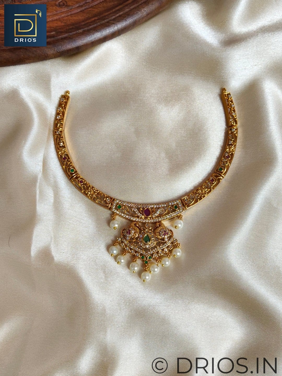 Brass jewellery set