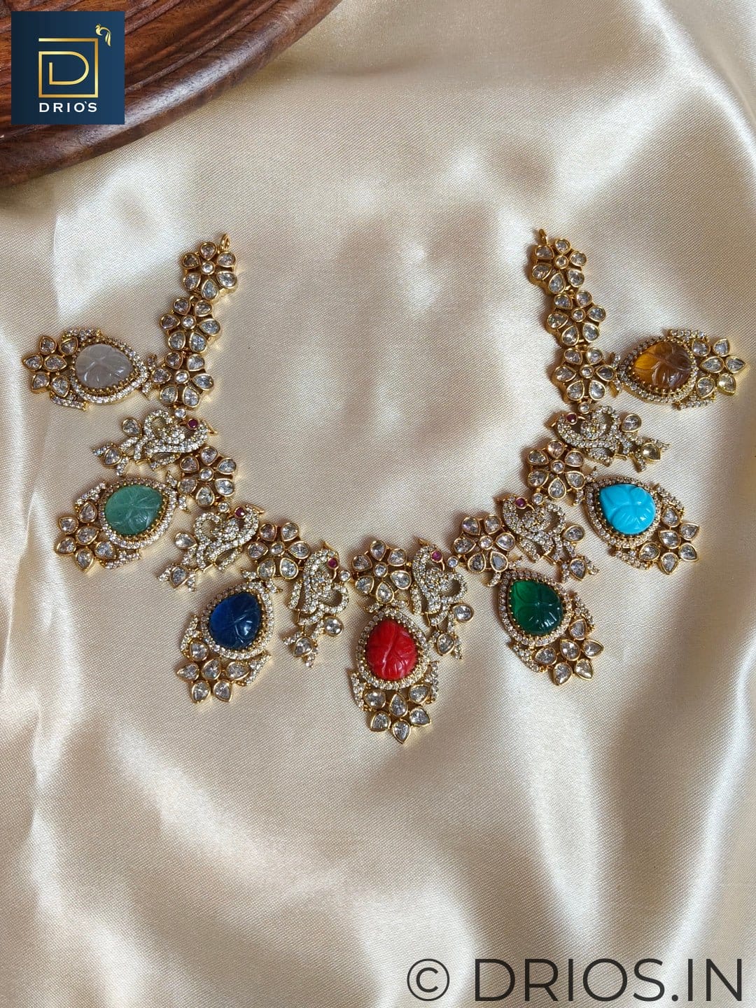 Brass jewellery set