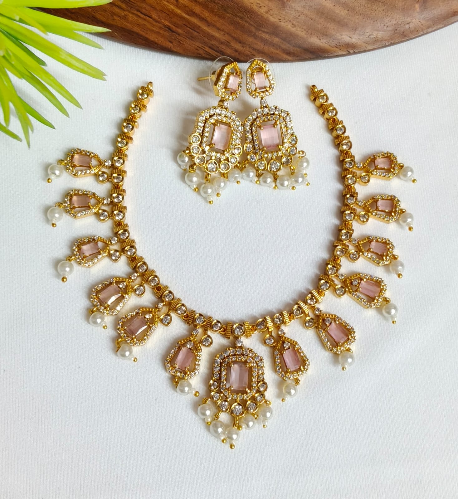 Necklace set