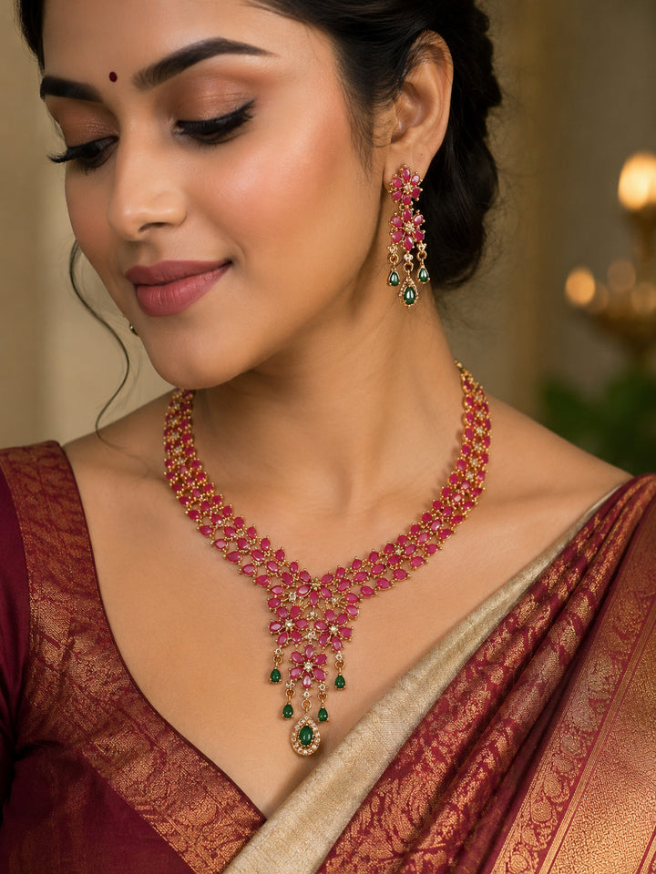 BRASS NECKLESS